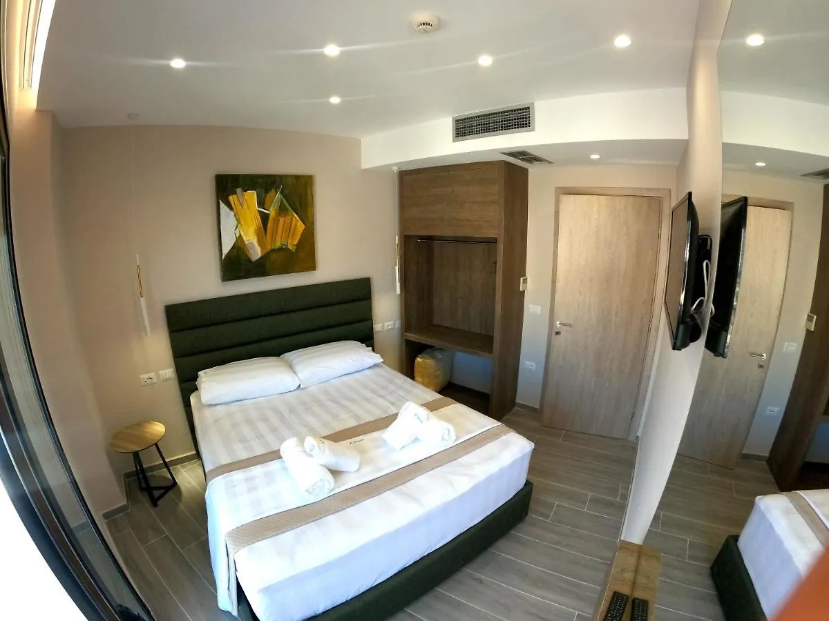 Alojamento de Acomodação e Pequeno-almoço Afrodite Suites Sarandë